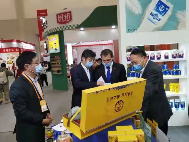 蘇鹽集團淮鹽產(chǎn)品精彩亮相2021第四屆中國(淮安)國際食品博覽會 蘇鹽集團淮鹽產(chǎn)品精彩亮相2021第四屆中國(淮安)國際食品博覽會