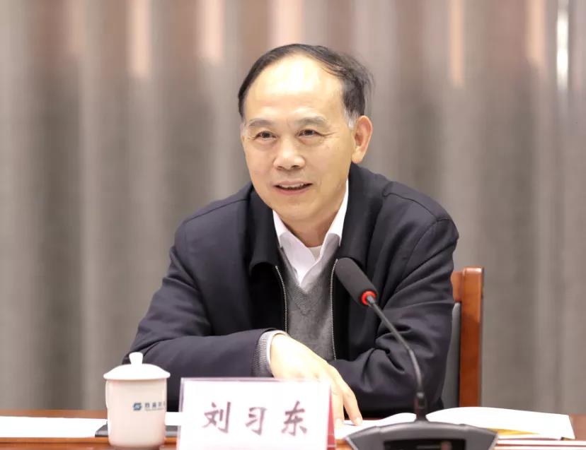 省國資委黨委黨史學(xué)習(xí)教育第三指導(dǎo)組蒞臨蘇鹽集團(tuán)調(diào)研指導(dǎo)工作 省國資委黨委黨史學(xué)習(xí)教育第三指導(dǎo)組蒞臨蘇鹽集團(tuán)調(diào)研指導(dǎo)工作