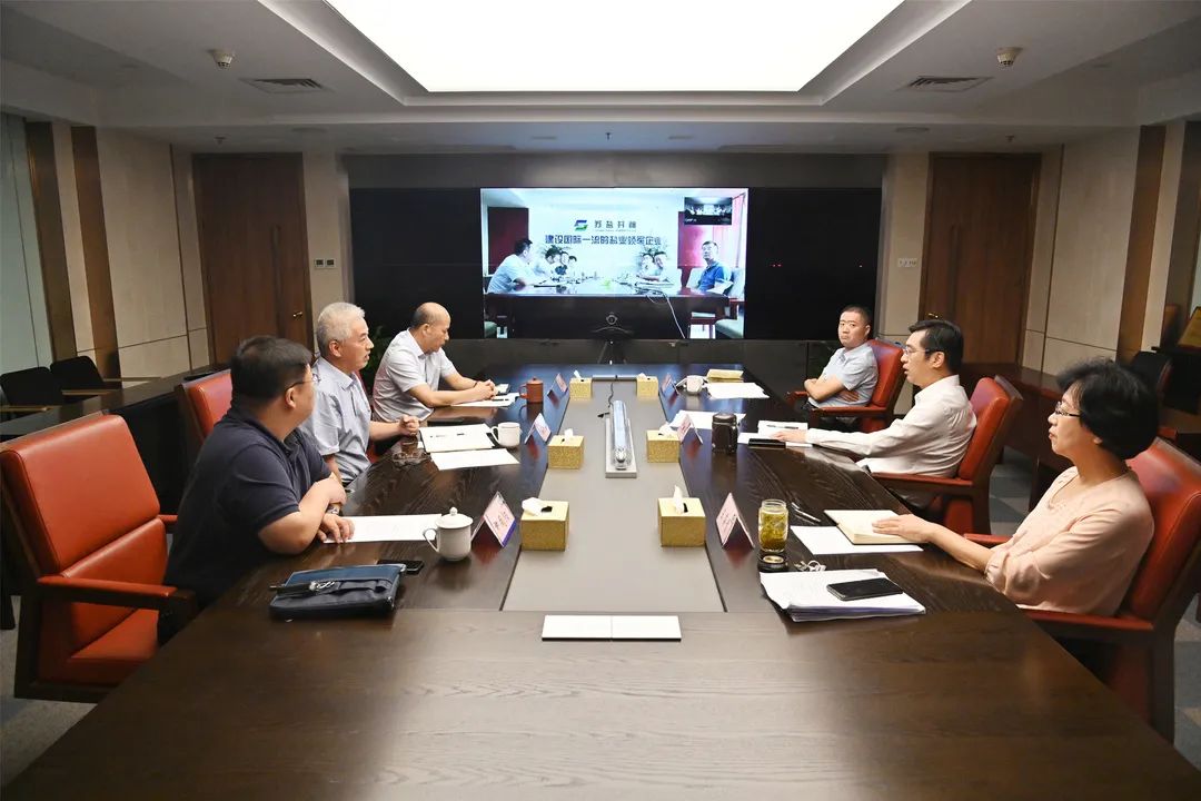 章朝陽強(qiáng)調(diào)堅(jiān)決扛起“勇挑大梁”重大責(zé)任,以實(shí)際行動(dòng)迎接黨的二十大——蘇鹽集團(tuán)黨委召開書記辦公會(huì)專題研究蘇鹽井神公司近期重點(diǎn)工作 章朝陽強(qiáng)調(diào)堅(jiān)決扛起“勇挑大梁”重大責(zé)任,以實(shí)際行動(dòng)迎接黨的二十大——蘇鹽集團(tuán)黨委召開書記辦公會(huì)專題研究蘇鹽井神公司近期重點(diǎn)工作